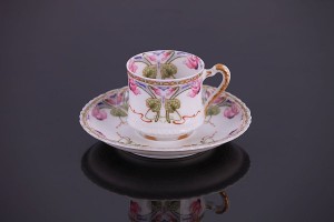 Limoges-Francja - Filiżanka z podstawkiem - ok.1894r.